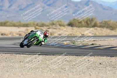 media/Dec-07-2025-CVMA (Sun) [[3e7d2de5dc]]/Race 16-Formula Middleweight/